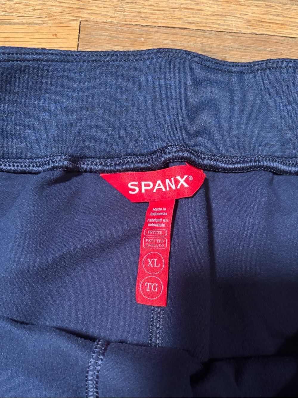 SPANX AirEssentials Brushed Slim Straight Pant Navy Petite XL - Picture 4 of 5